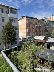 Apartament cu 3 camere de vânzare în zona 1 Decembrie 1918 