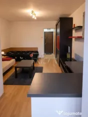 Garsonieră Titan, an 1974, metrou, 31 mp, anvelopat 