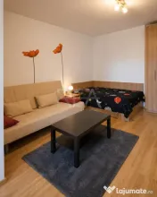 Garsonieră Titan, an 1974, metrou, 31 mp, anvelopat 