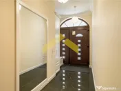 Casa noua de in cartier westfield 