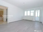 2 camere 1 Mai | refăcut integral | balcon 11 mp | gata de 