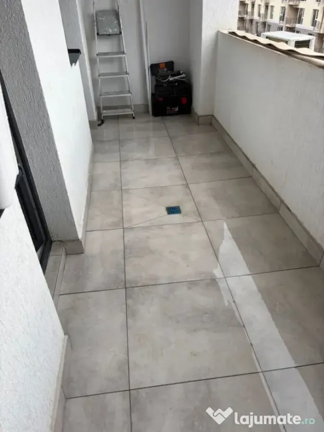 Berceni metrou biruintei 81 studio etaj 3