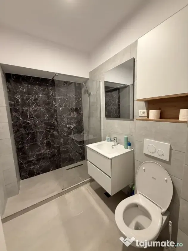 Berceni metrou biruintei 81 studio etaj 3