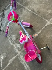 Vând tricicleta copii 16 inchi, aproape nouă 