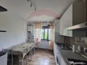 Apartament cu 2 camere de închiriat în zona Gara 
