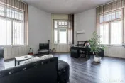 Apartament cu 2 camere în Palatul Bohuș - 0% COMISION 