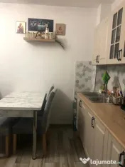 Apartament Cu 2 Camere Decomandate Zona Burdujeni 