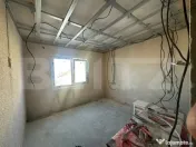 Apartament 3 camere decomangdat zona 8 mai 