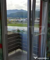 Apartament cu 2 camere, 52 mp, Tractorul 