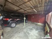 Casa la curte cu garaj dublu langa Padurea Rosu 