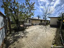 Casă 4 camere plan parter cu beci și anexe + 720 mp curte