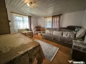 Casă 4 camere plan parter cu beci și anexe + 720 mp curte