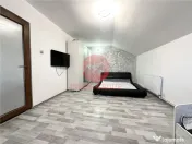 Casa P M Foarte Spatioasa, 6 Camere, Valu lui Traian 