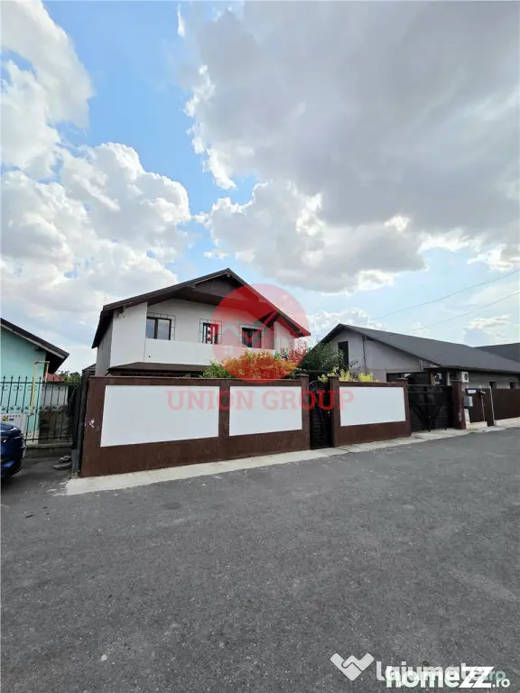 Casa P M Foarte Spatioasa, 6 Camere, Valu lui Traian