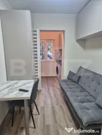 Garsoniera, cartierul Decebal. 