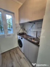 Garsoniera, cartierul Decebal. 