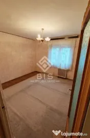 Apartament 4 camere etaj 2 