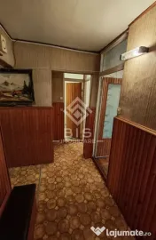 Apartament 4 camere etaj 2