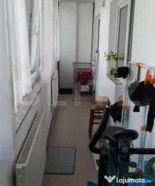 Apartament 5 camere, 100 mp, parter, pivniță 100 mp, zona 