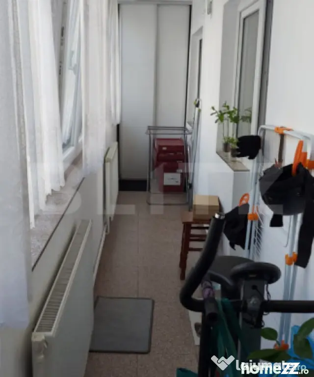 Apartament 5 camere, 100 mp, parter, pivniță 100 mp, zona - Cluj-Napoca (Cluj)