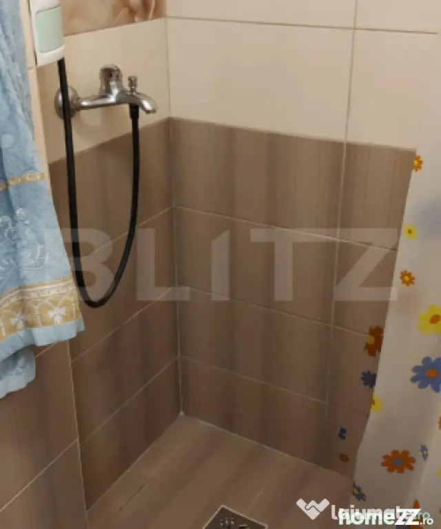 Apartament 5 camere, 100 mp, parter, pivniță 100 mp, zona - Cluj-Napoca (Cluj)