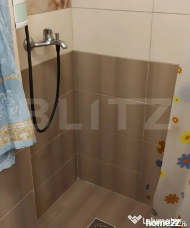 Apartament 5 camere, 100 mp, parter, pivniță 100 mp, zona - Cluj-Napoca (Cluj)