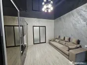 De vanzare casa 2 camere, renovata -Piata Centrala, 89.00... 