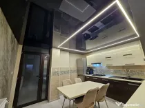 De vanzare casa 2 camere, renovata -Piata Centrala, 89.00...