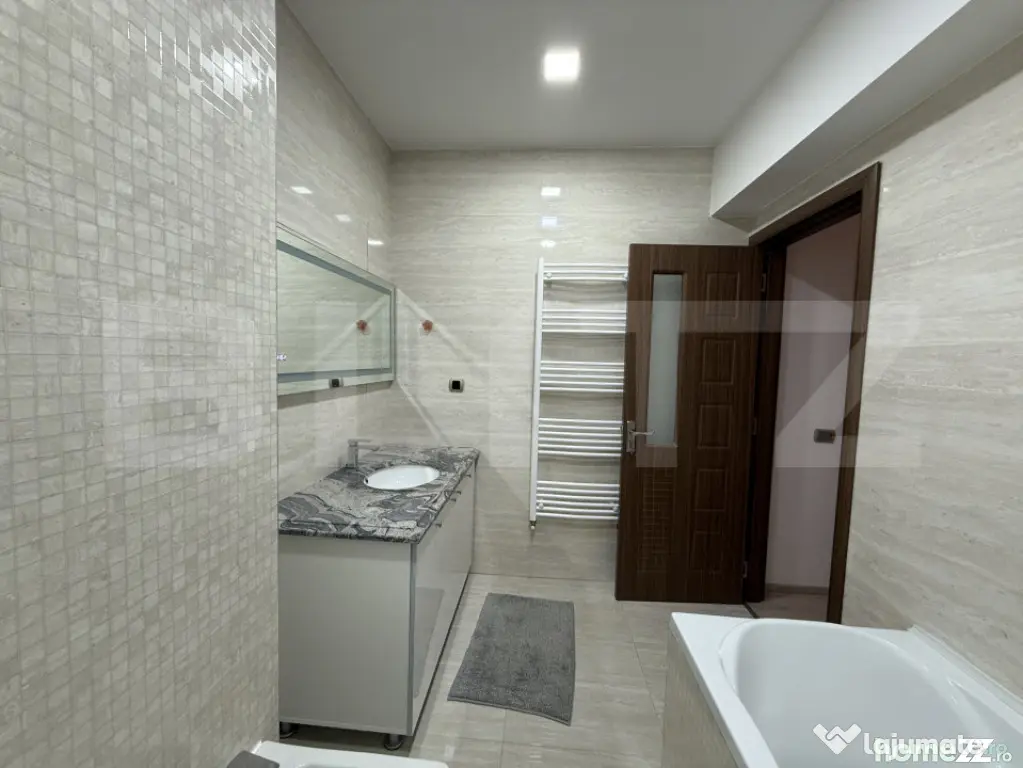 Apartament modern cu 3 camere, 105mp, in zona Coresi - Tract