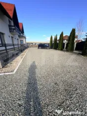 Vilă / Pensiune de vânzare în Tohanu Nou – la doar 4 km 