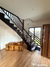 Vilă / Pensiune de vânzare în Tohanu Nou – la doar 4 km 