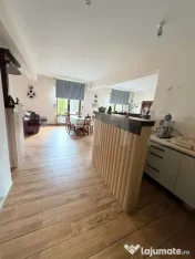 Vilă / Pensiune de vânzare în Tohanu Nou – la doar 4 km 