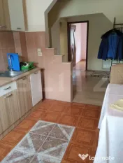 Apartament 4 camere, decomandat, 81 mp, zona Blocuri 