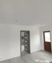 Casa P+1, 160 mp, teren 1280 mp, front 32 m, zona Ghercesti 