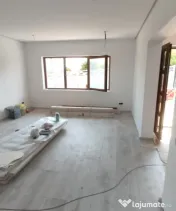 Casa P+1, 160 mp, teren 1280 mp, front 32 m, zona Ghercesti 