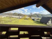 Cabana din piatra de codru si busteni pe Clisura Dunarii, Ca 