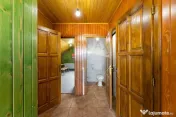 Apartament de închiriat la casă, cu 3 camere – zona N... 