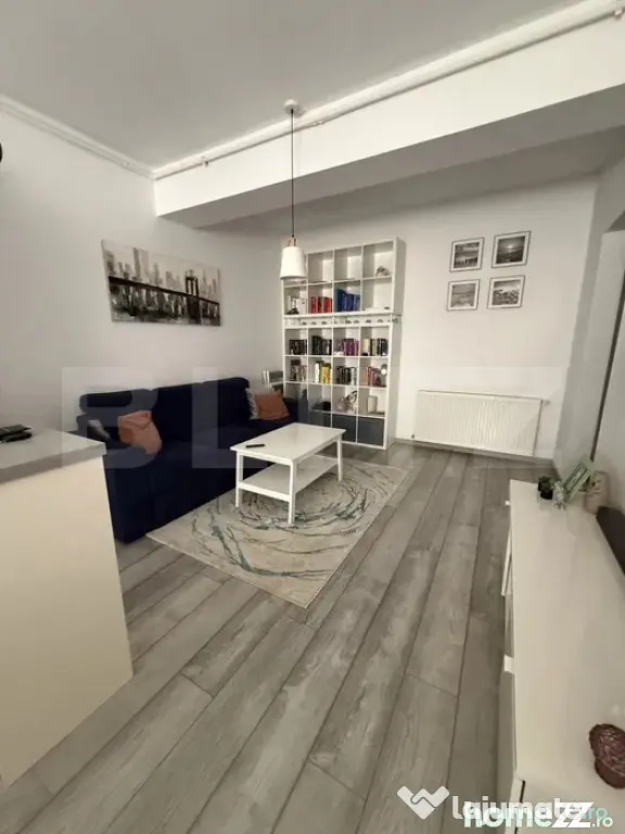 Apartament de vânzare, 3 camere, Terasă + Parcare – Zona - Brasov (Brasov)