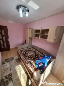 Apartament cu trei camere-Bals