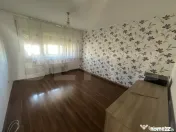 Apartament 3 camere, 70 mp, Micro 16 
