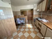 Apartament 3 camere, 70 mp, Micro 16 