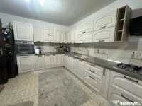 Casa individuala de vanzare, 216 mp, zona Cetate 