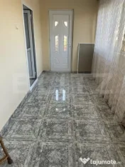 Casa renovata 2011 si teren generos 