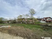 Teren intravilan 12.63 ari- SIGMIR. Toate utilitatile, 4000 
