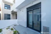 GRECIA, casa de vacanta P+1+M, 95mp, la 100m de mare, Ofrini 