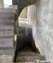 Casa cu 3 dormitoare, semifinisata, teren 400 mp, cartier Iz 