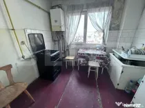 Apartament 2 camere, 52 mp, zona Plopilor
