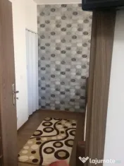 Apartament 3 camere, 45 mp, zona Bariera Valcii 