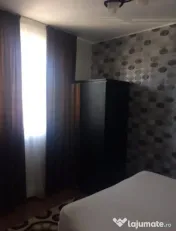 Apartament 3 camere, 45 mp, zona Bariera Valcii 