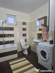 Casa spatioasa de vanzare in Sancrai cu 13 ari de teren 